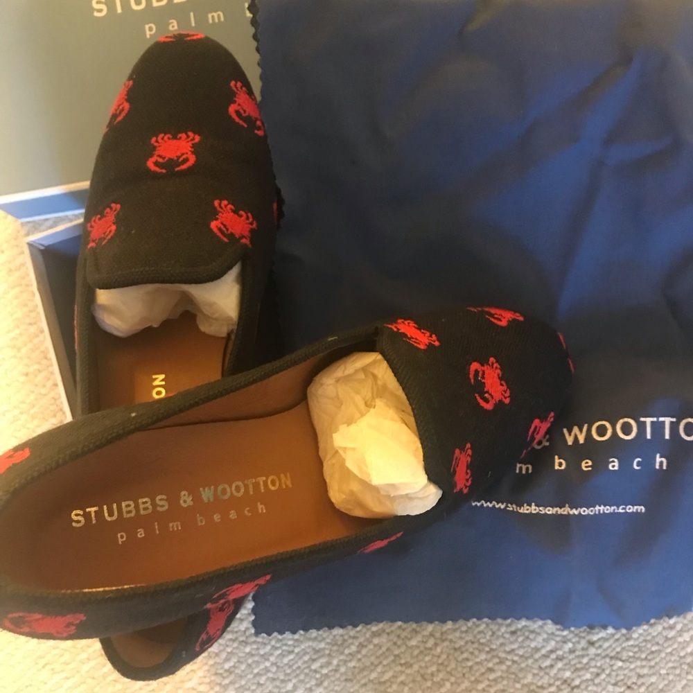 Brand new, never worn, original box
Crab embroidered Stubbs & Woottons Size 8.5